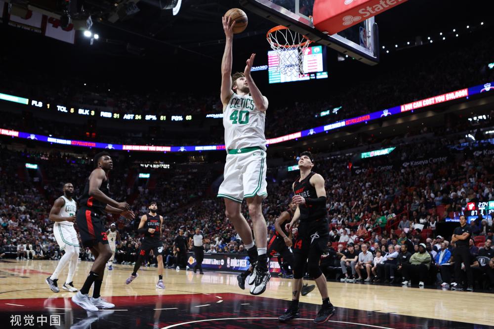 通过年轻球 通过年轻球