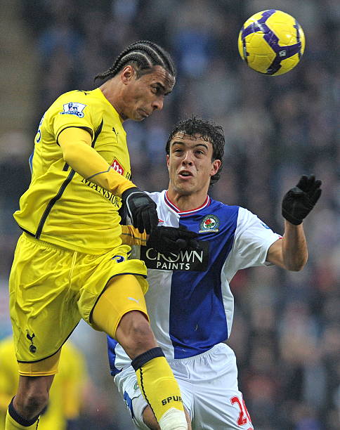 他不僅帶領 他不僅帶領